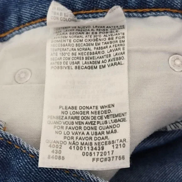 Levi's 517 2010 Bootcut Distressed Jeans Size 40 x 30 - Picture 5 of 12